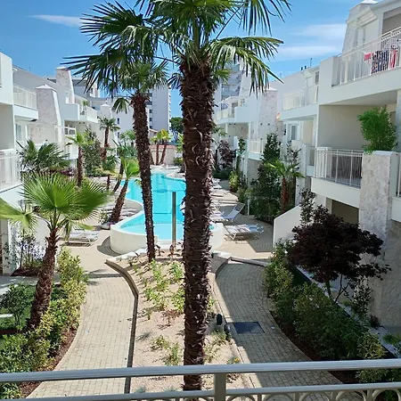 Florinas Con Piscina - Family * Lido di Jesolo