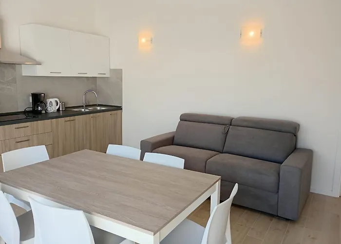 Florinas Con Piscina - Family Apartamento Lido di Jesolo